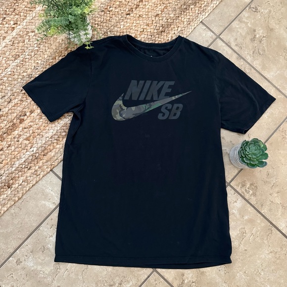 Nike Other - NIKE SB SHIRT
